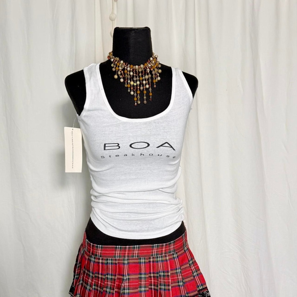 BOA Steakhouse White Ribbed Tank Top – Size Small NWT